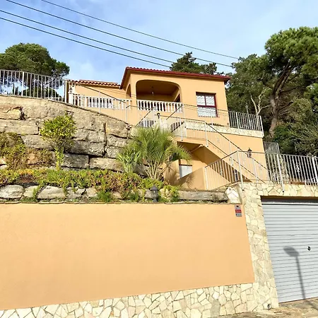 Violetas - Magnificent Sea View, 8 Pers And Baby Cot Available, Quiet Area Villa Lloret de Mar