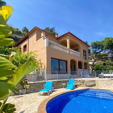 Villa Violetas - Magnificent Sea View, 8 Pers And Baby Cot Available, Quiet Area Lloret de Mar